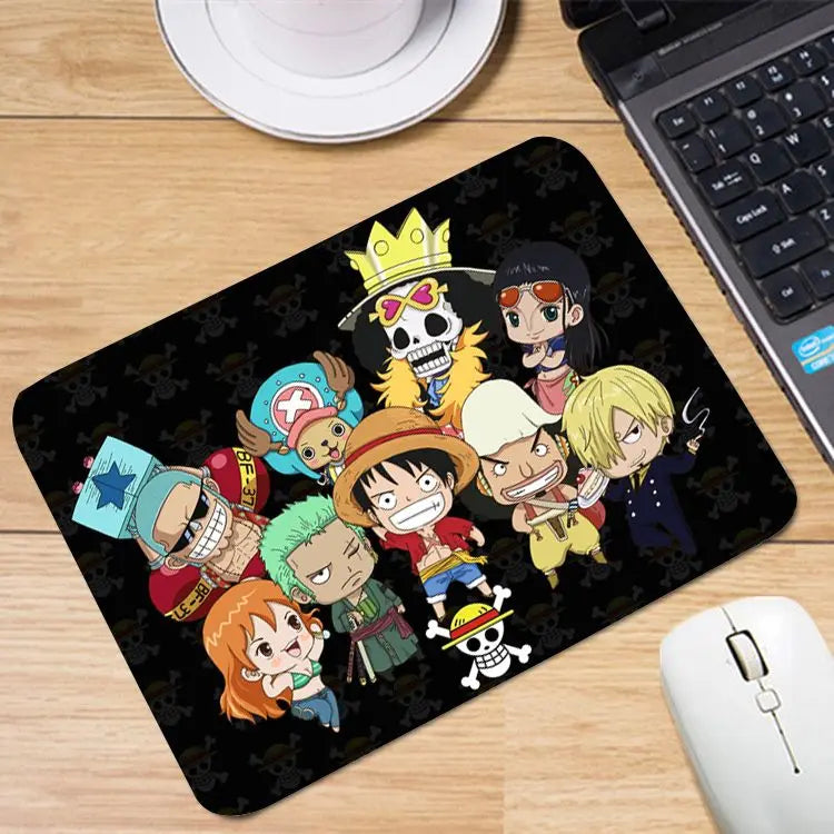 Podkładka pod mysz One Piece – załoga Słomkowych (wersja dziecięca)