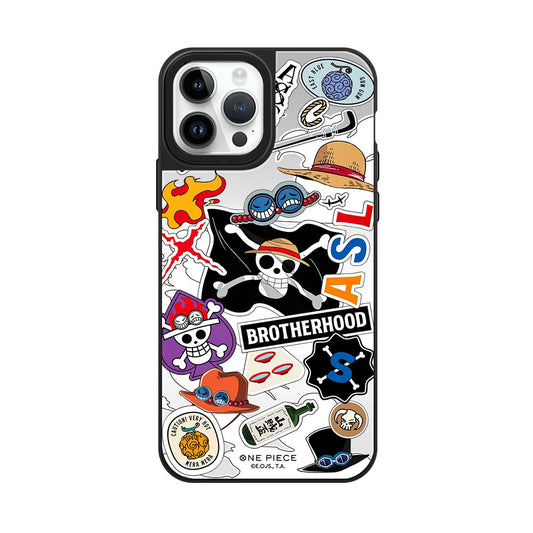 Etui na iPhone’a One Piece – Wielobarwny kolaż mangowy