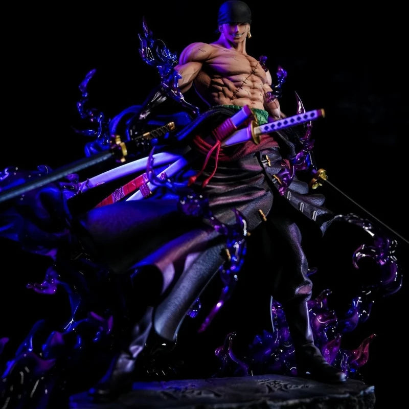 Figurka One Piece – Roronoa Zoro z trzema mieczami (efekty niebieskich płomieni)