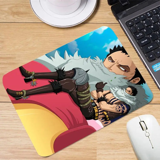 Podkładka pod mysz One Piece – Trafalgar Law i Katakuri w walce
