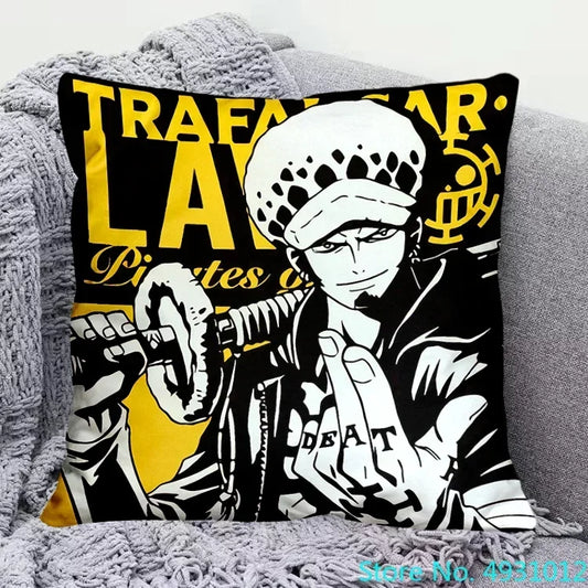 Poszewka na poduszkę One Piece – Trafalgar Law (45x45cm)