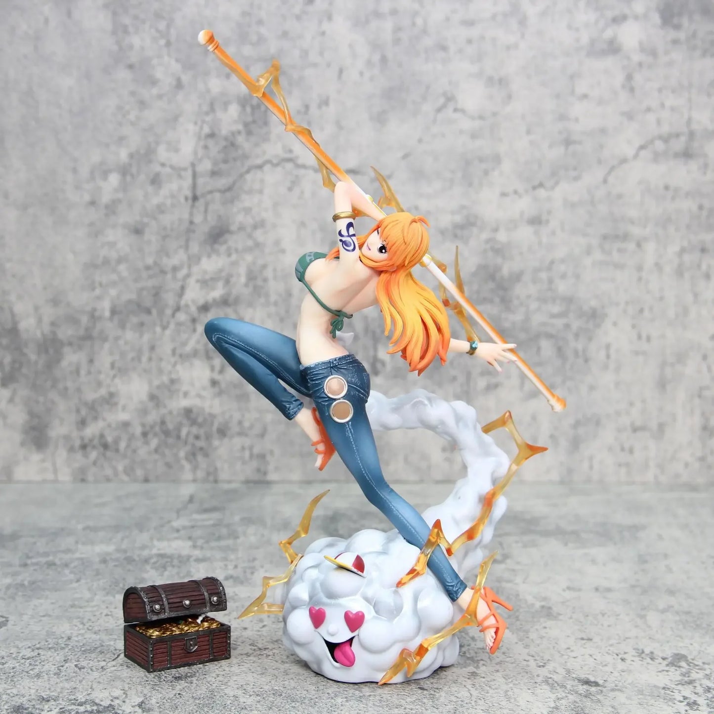 Kolekcjonerska figurka One Piece – Nami 32 cm (edycja limitowana z pudełkiem)