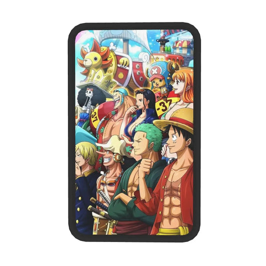 Pokrowiec na podłokietnik One Piece – Kolaż załogi (żywe kolory)
