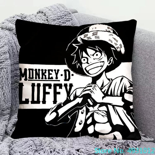 Poszewka na poduszkę One Piece – Monkey D. Luffy (Styl szkicowy)
