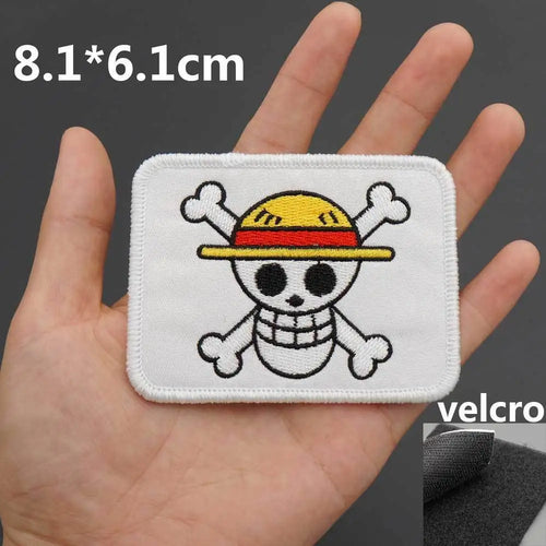 Naszywka One Piece – Jolly Roger Skull & Crossbones (prostokątna)