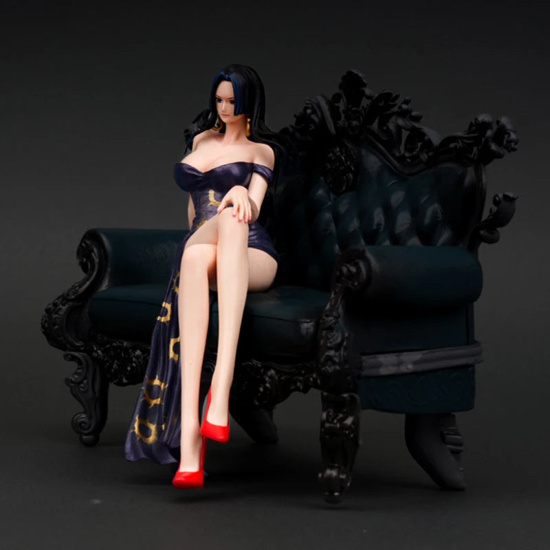 Figurka One Piece — Boa Hancock (elegancka poza bojowa)