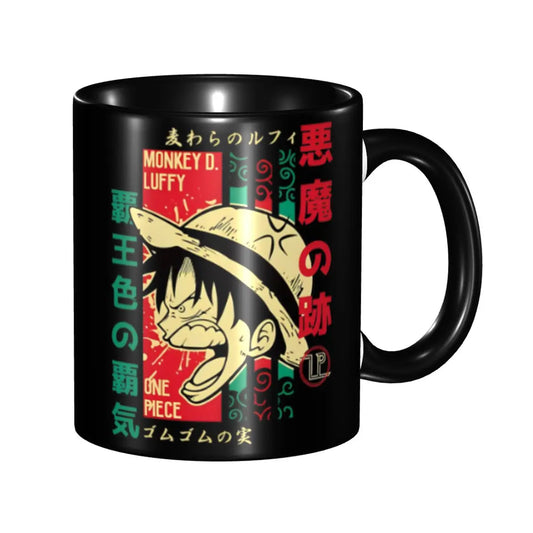Kubek One Piece – Wanted Luffy’ego i kaligrafia