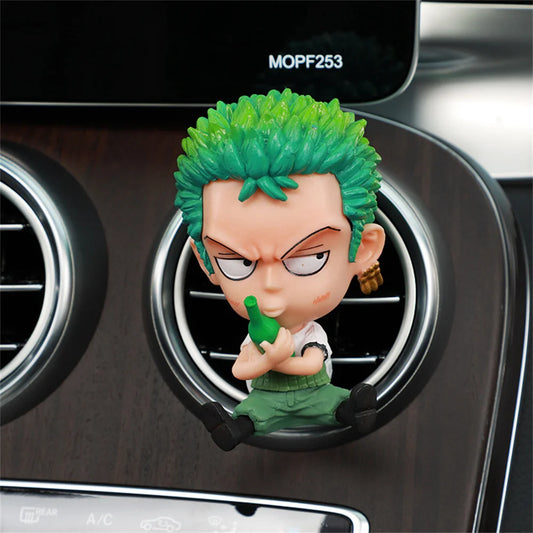 Akcesorium samochodowe One Piece – figurka Roronoa Zoro do kratki wentylacyjnej