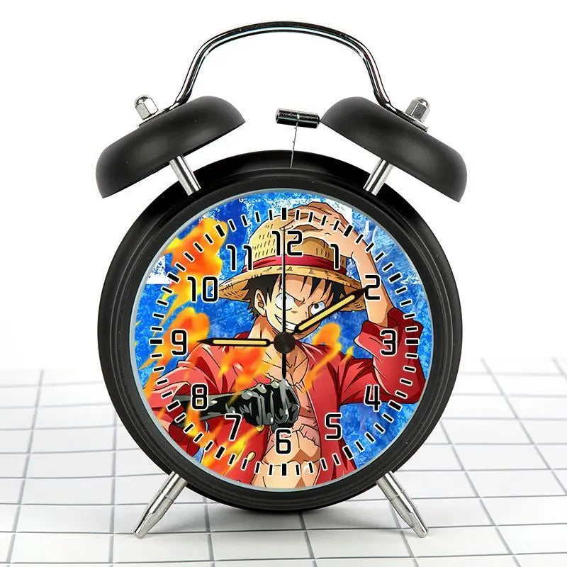Retro budzik One Piece – Monkey D. Luffy w walce (czarny model)